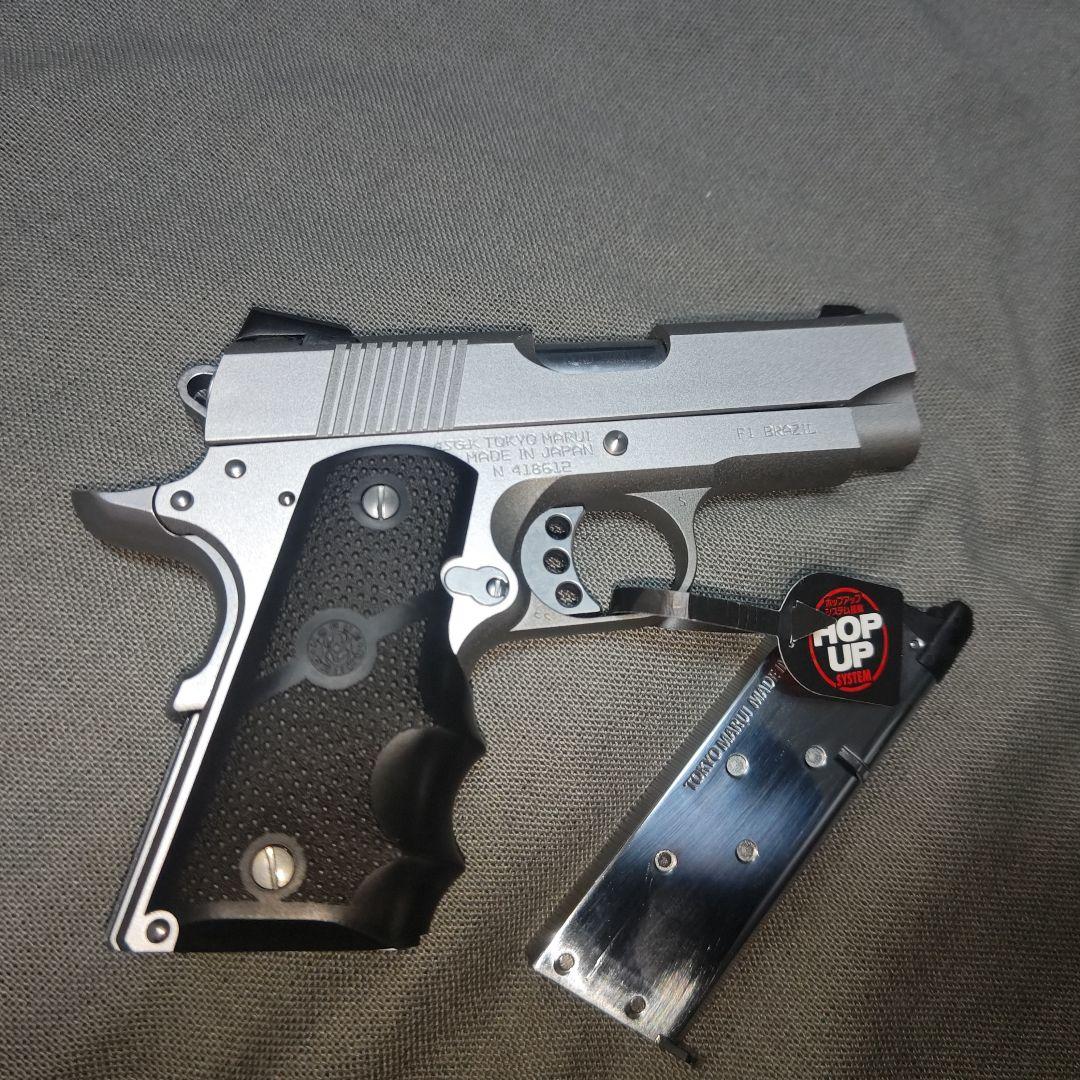 東京マルイ ガスブローバック V10 ウルトラコンパクト　HOGUEグリップ付き