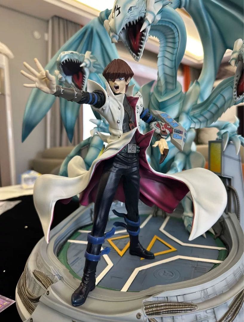 遊戯王 青眼の究極竜 ガレージキット ガレキ スタチュー ①