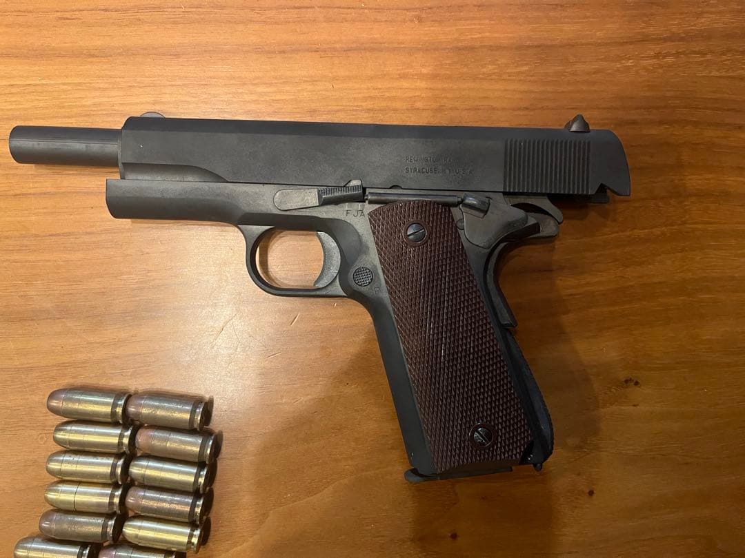 【モデルガン】タイトー製 ガバメント(M1911A1) HW