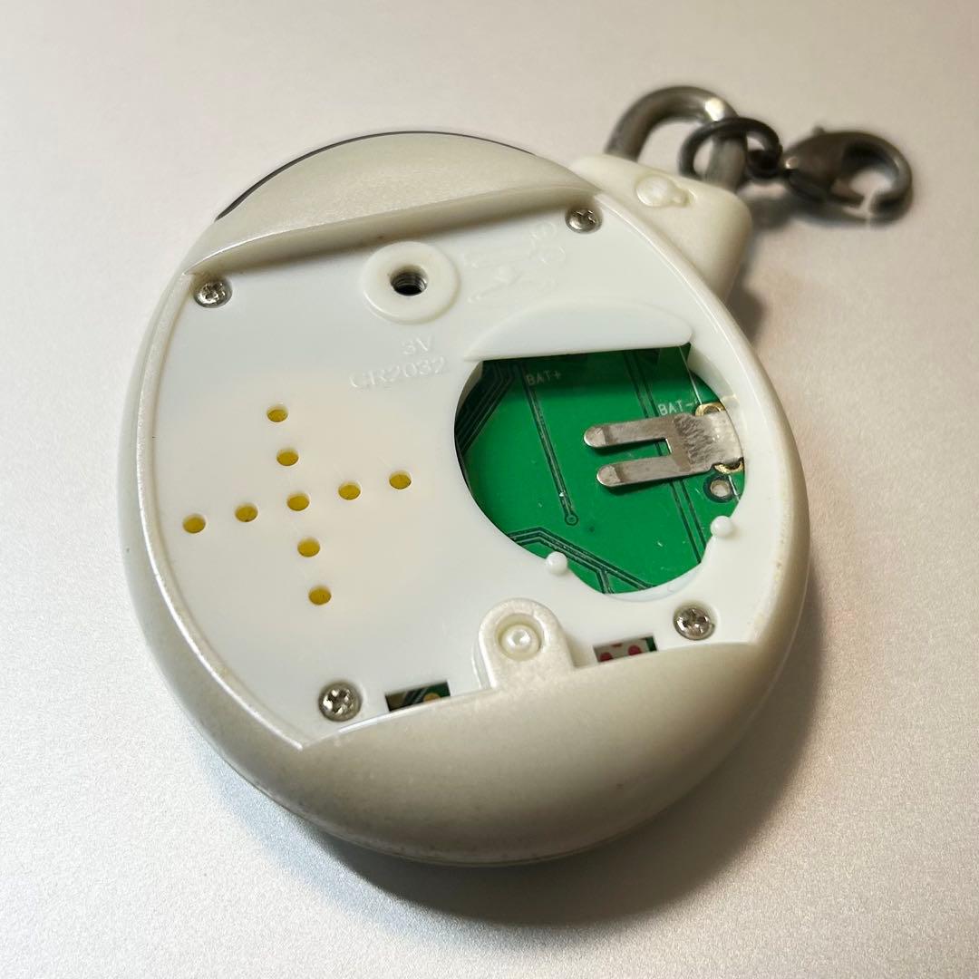 【動作確認済】たまごっち プラス　ふぁみたま ユニクロコラボ