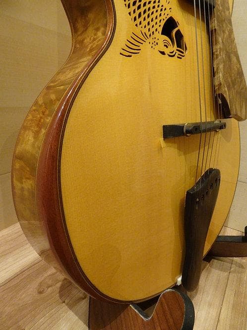 最終価格！Oracle of Guitars Burl Maple Benede