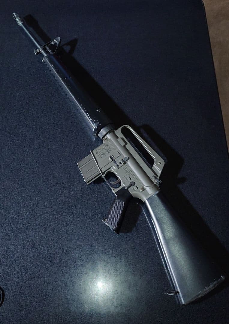 東京マルイ電動ガンM16A1 ベトナム バージョン　充電アダプター付　傷あり中古