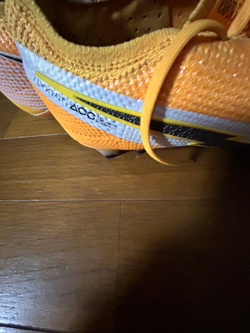 Nike マーキュリアル　トップモデル