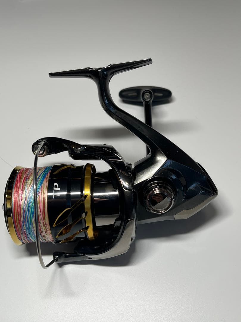 シマノ 20 TWIN POWER 4000MHG スピニングリール