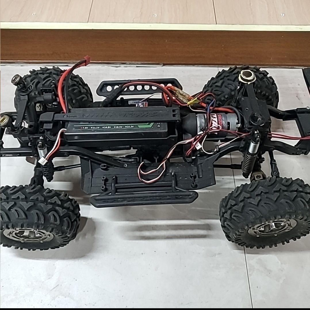 トラクサス　TRX-4スポーツ　ラジコン　クローラー　Traxxas