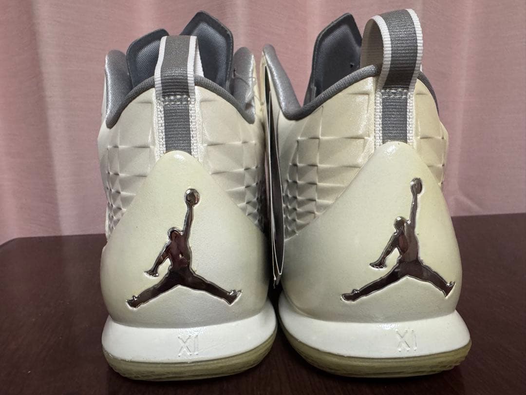 カーメロ　アンソニー　M11 オールスター　NIEK ジョーダン