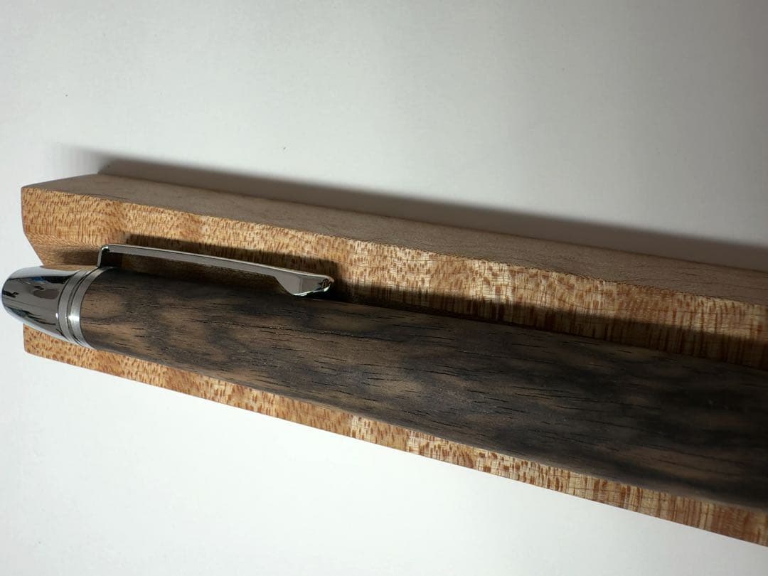 もも　工房楔　黒柿孔雀杢　トレチェーレ　ボールペン　筆記具