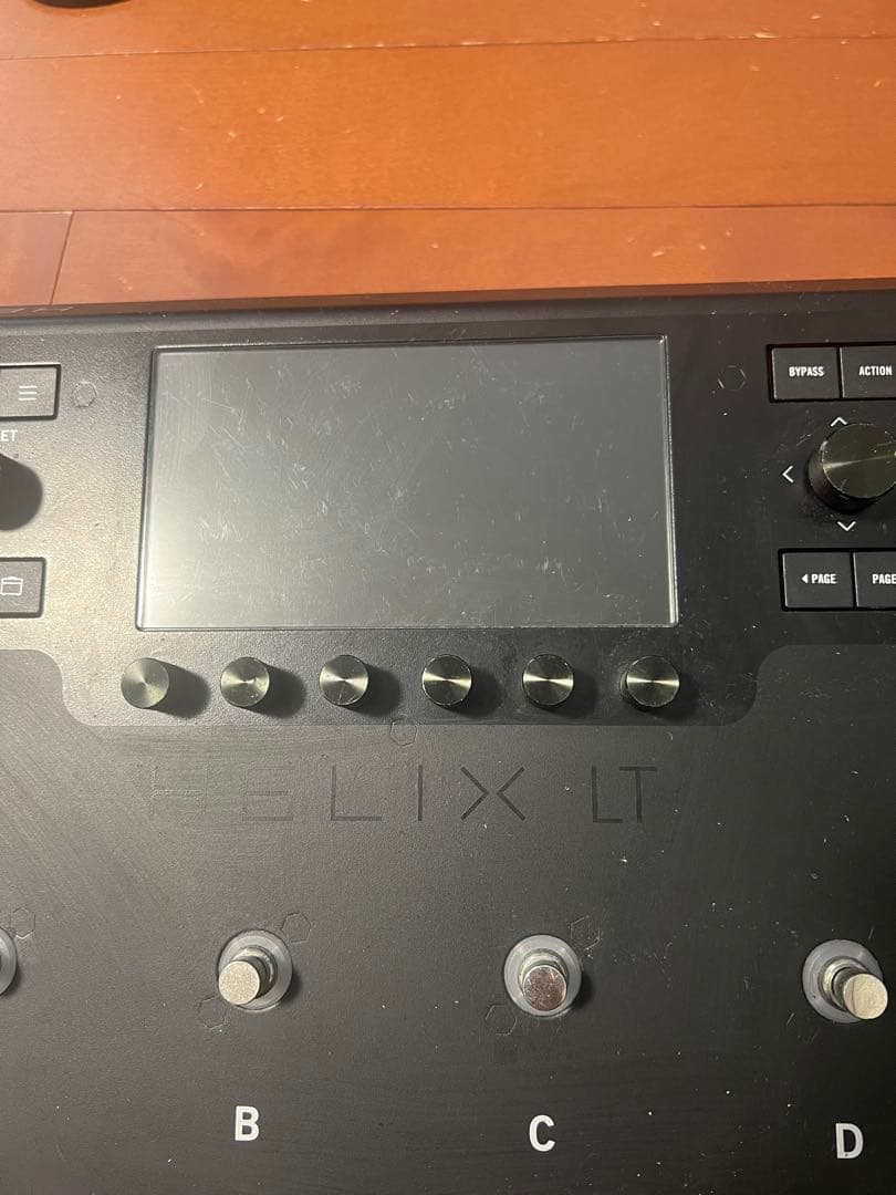 LINE 6 HELIX LT MONOケース付き　ペダル破損品 最終値下げ