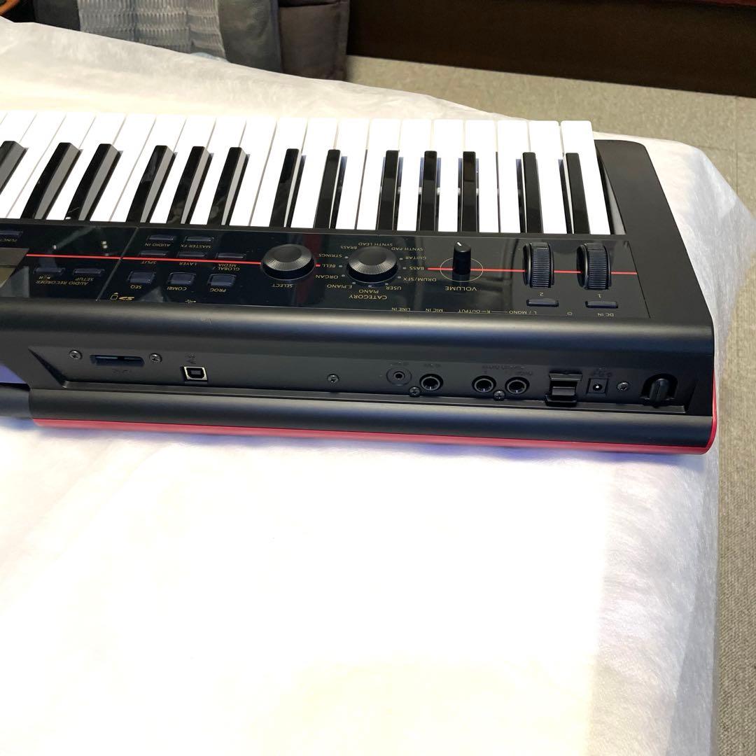 KORG コルグ KROSS-61鍵 シンセサイザー 美品、ソフトケース付き