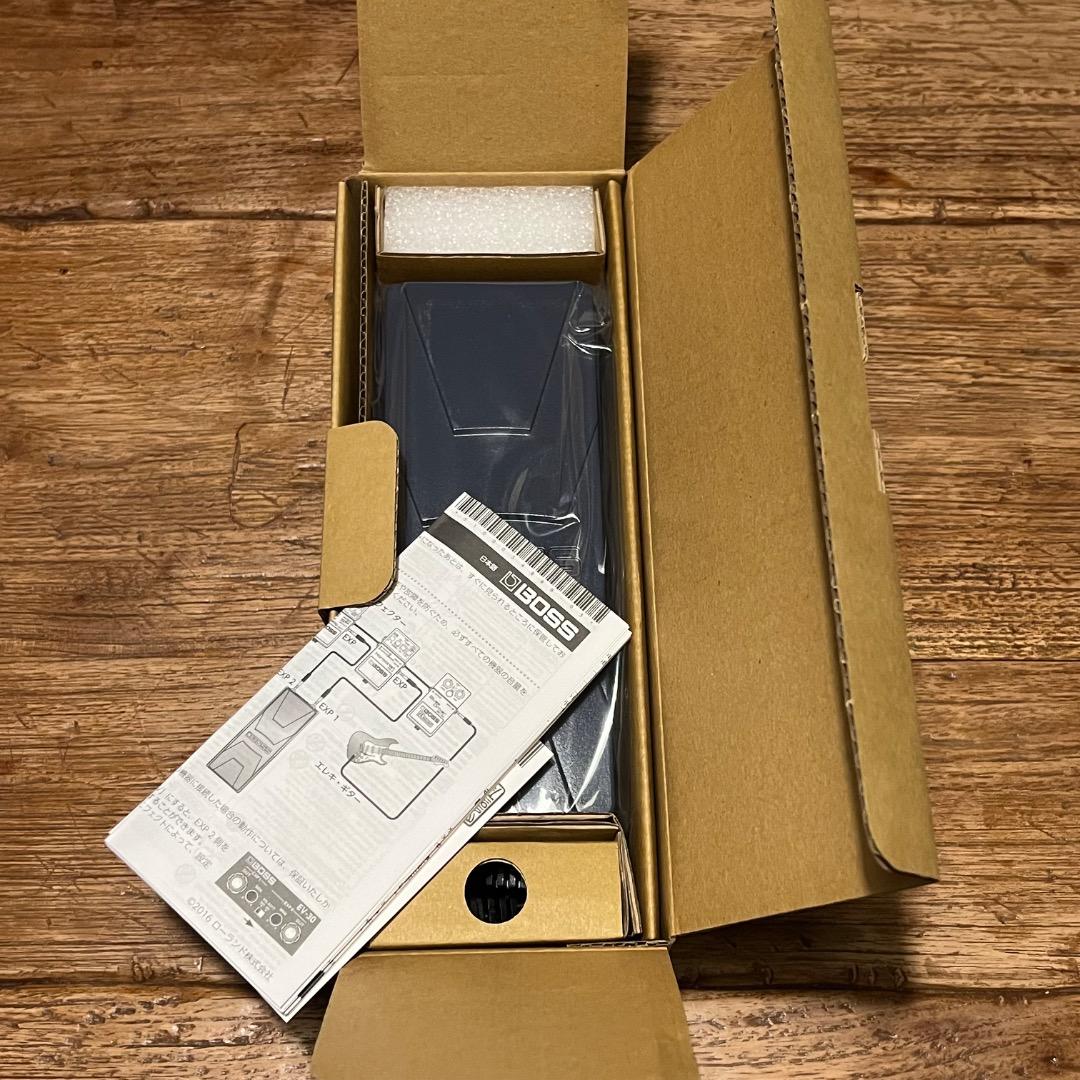 【新品未使用】BOSS EV-30 デュアルエクスプレッションペダル