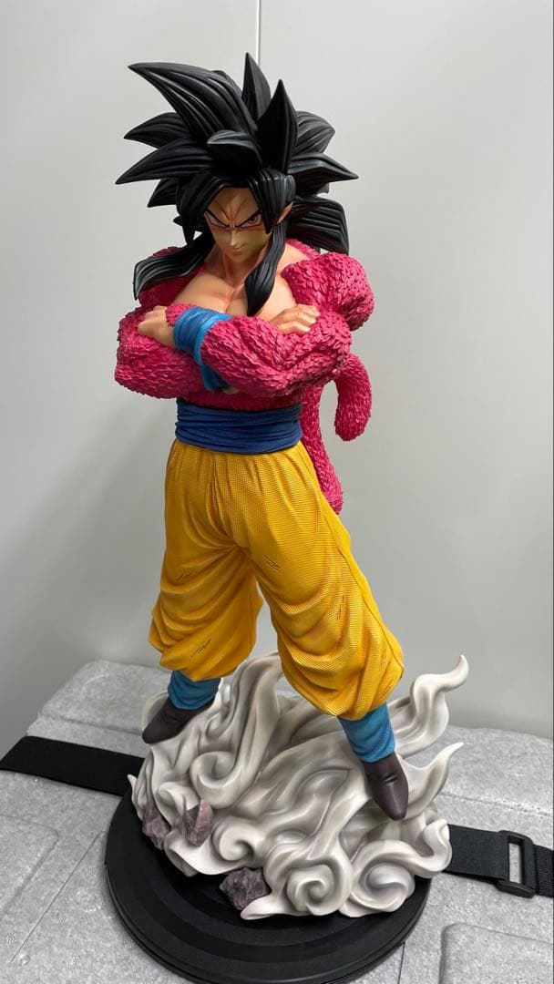 ドラゴンボールGT希少スタチュー孫悟空サイヤ人４