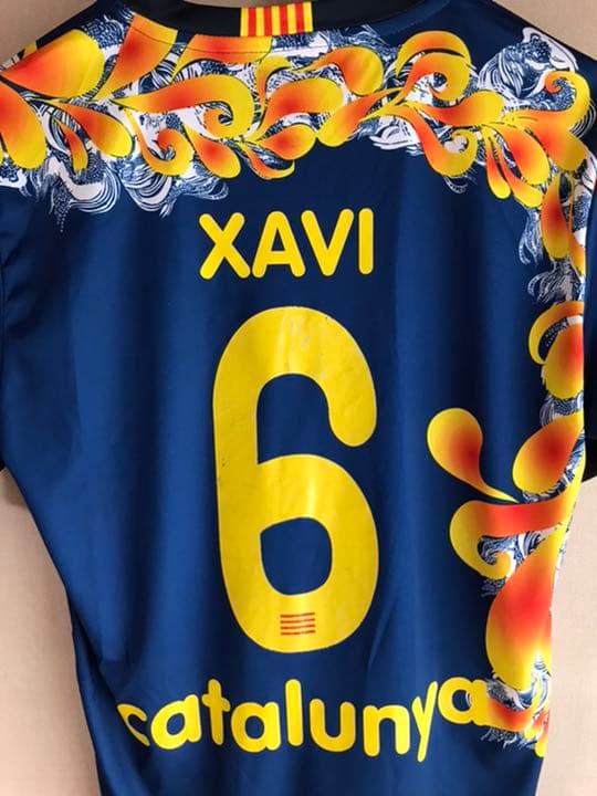 正規品ASTORE カタルーニャ選抜「6」シャビ・エルナンデス半袖Mユニフォーム