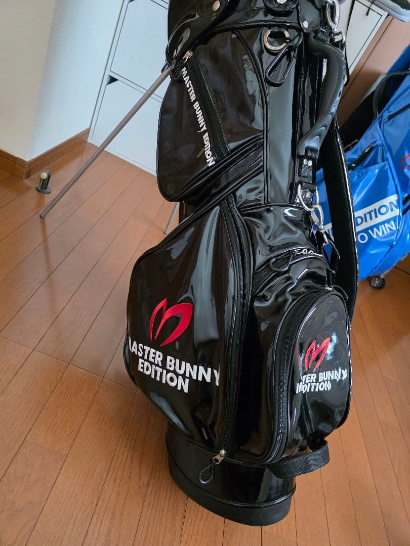 週末限定 MASTER BUNNY EDITION スタンド式キャディバッグ
