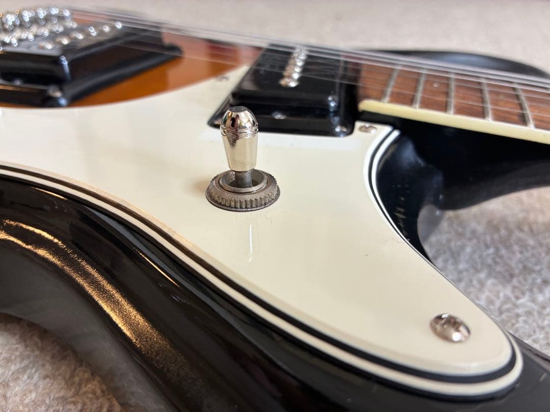 ■モズライトギター Mosrite of California 演奏動画あり！