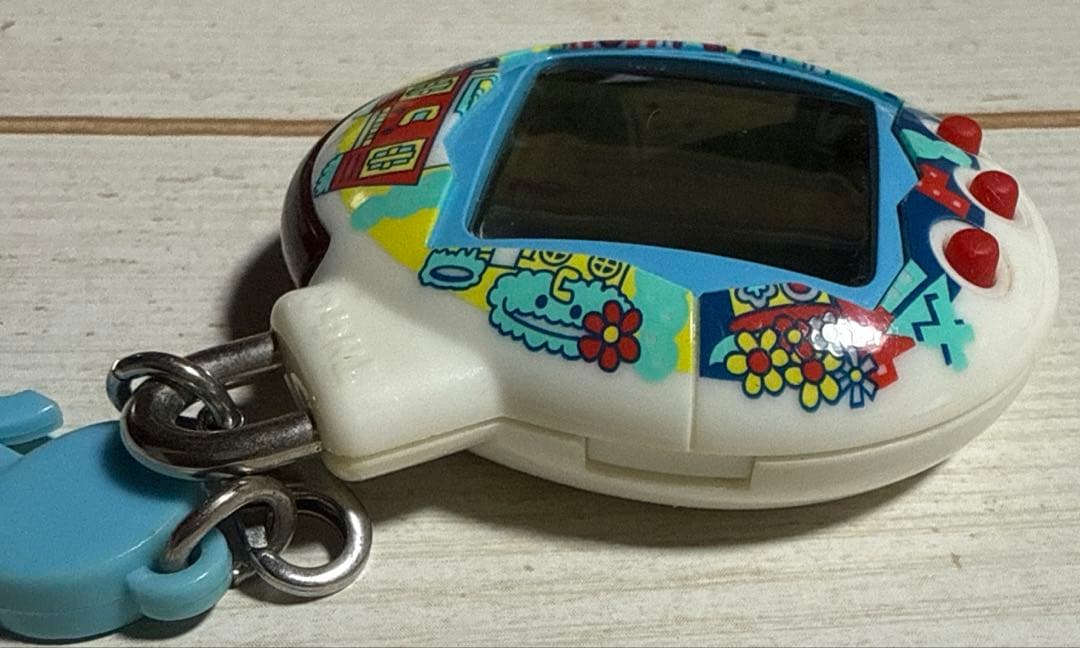 いぇー！ふぁみりーイロイロ！たまごっちプラス　ふぁみたまおうち　中古