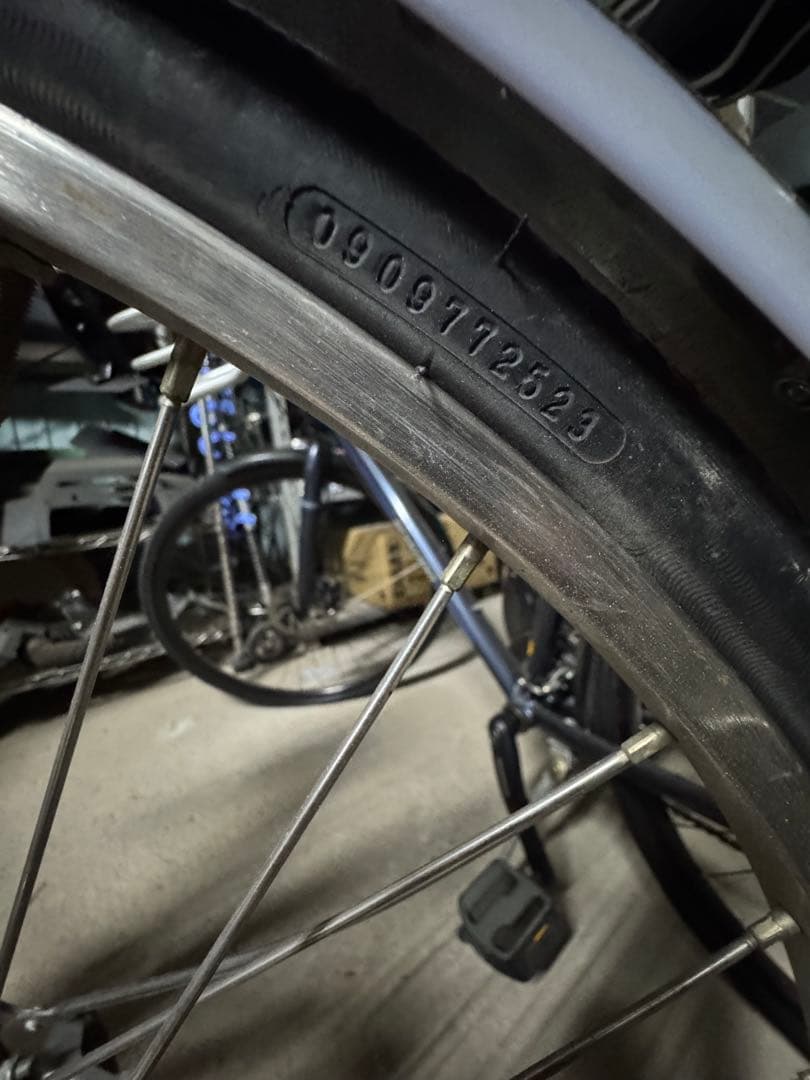 ブリヂストン　アルベルトS 27インチ シルバー