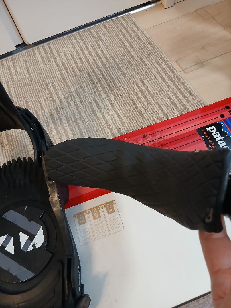 【早い者勝ち】YONEX スノーボード 155cm &SALOMONビンディング