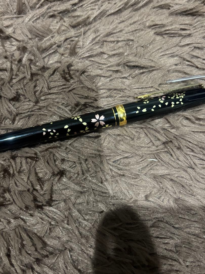 プラチナ万年筆　金沢箔　桜吹雪
