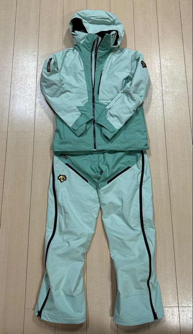 デサント　メイト　チームデサント　スキーウェア　上下セット　Ｌサイズ