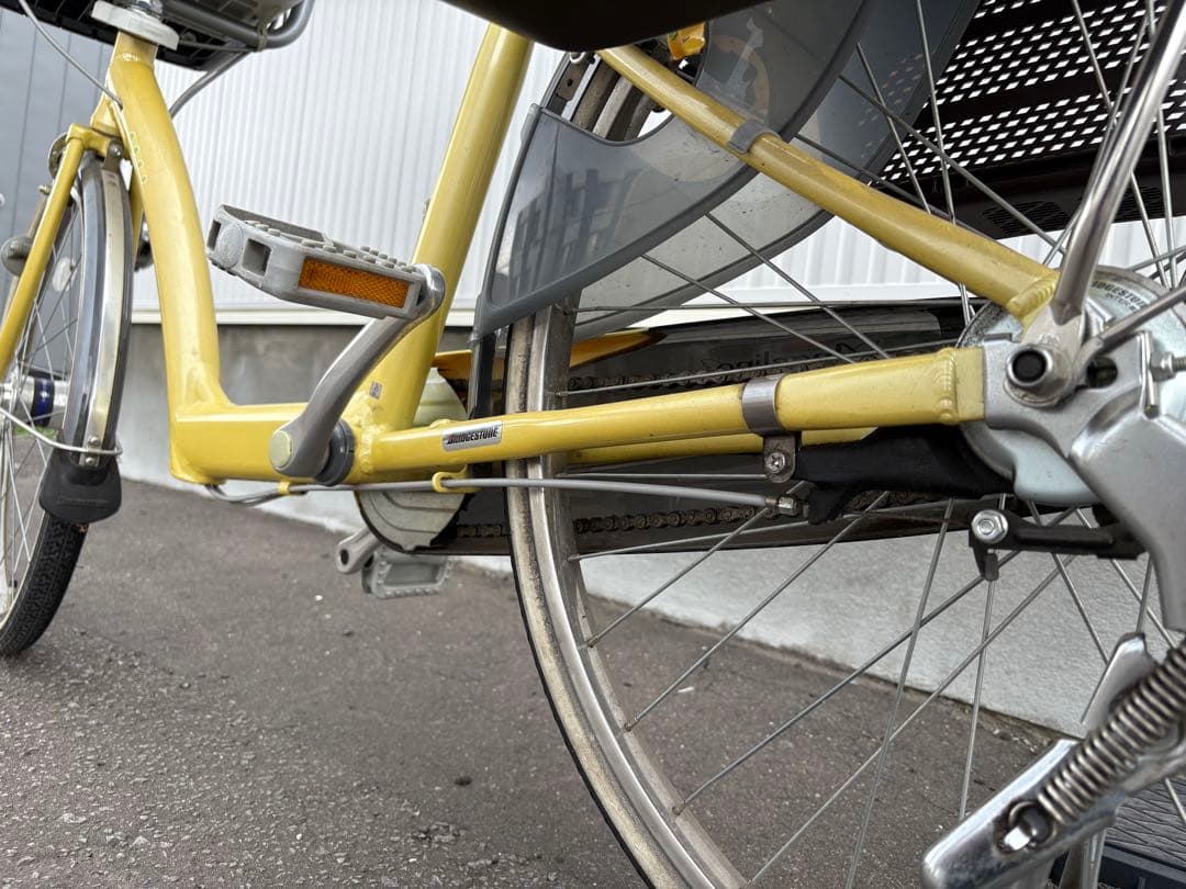 【札幌手渡し】チャイルドシート付きシティサイクル。ブリヂストン製アンジェリーノ