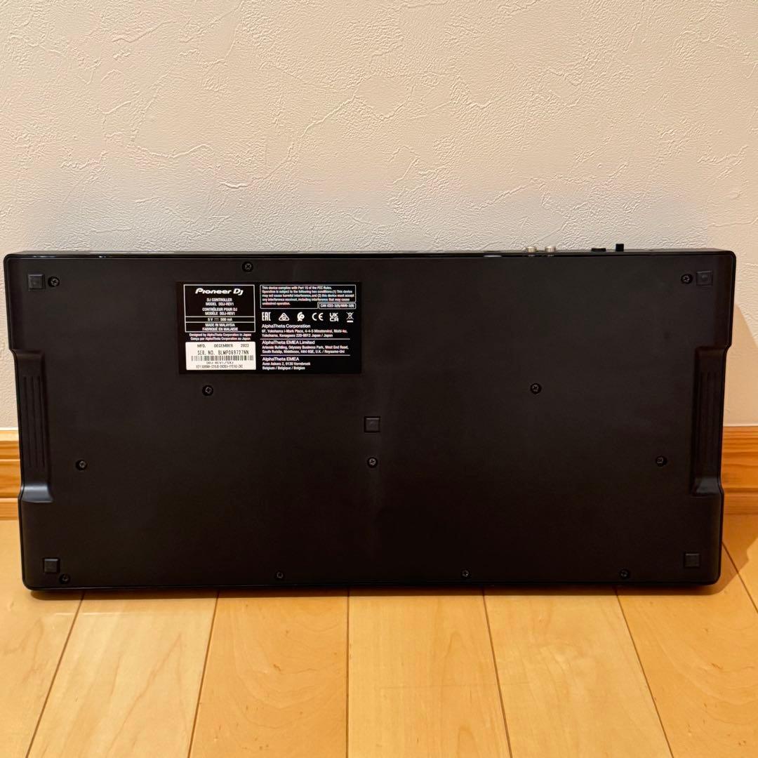 美品　Pioneer DJ DDJ-REV1 コントローラー 本体のみ