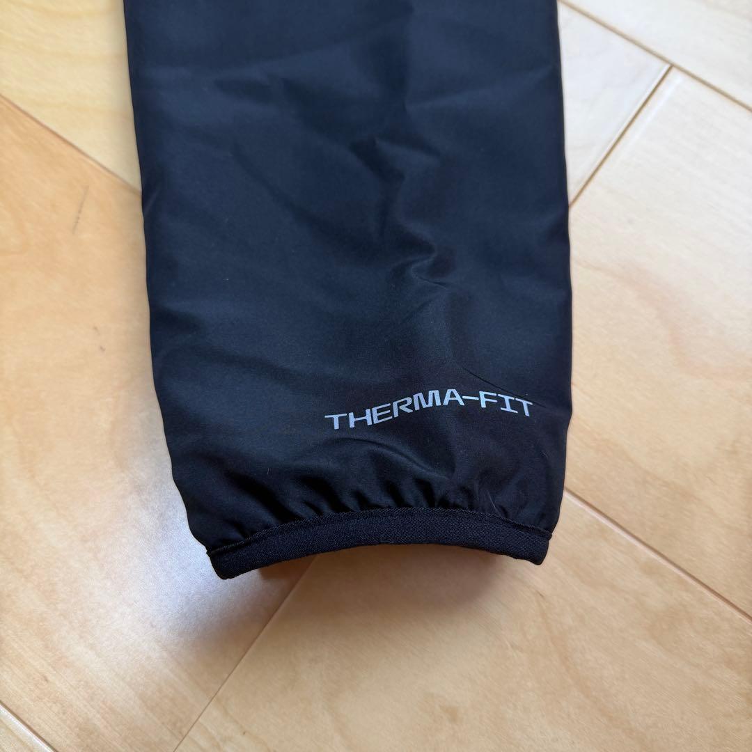 NIKE ランニングジャケット　エアロレイヤージャケット　黒　ブラック　L 新品