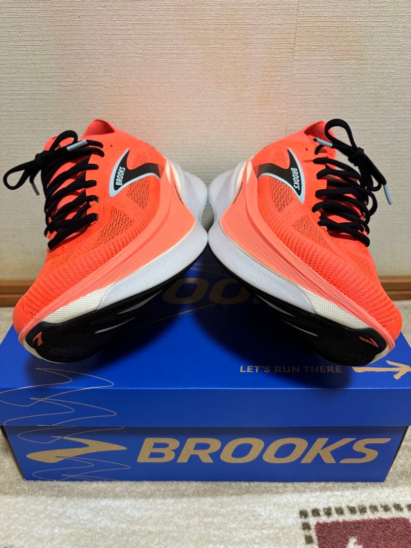 【KY〜2/1】BROOKS／HYPERION MAX 3 （27㎝）