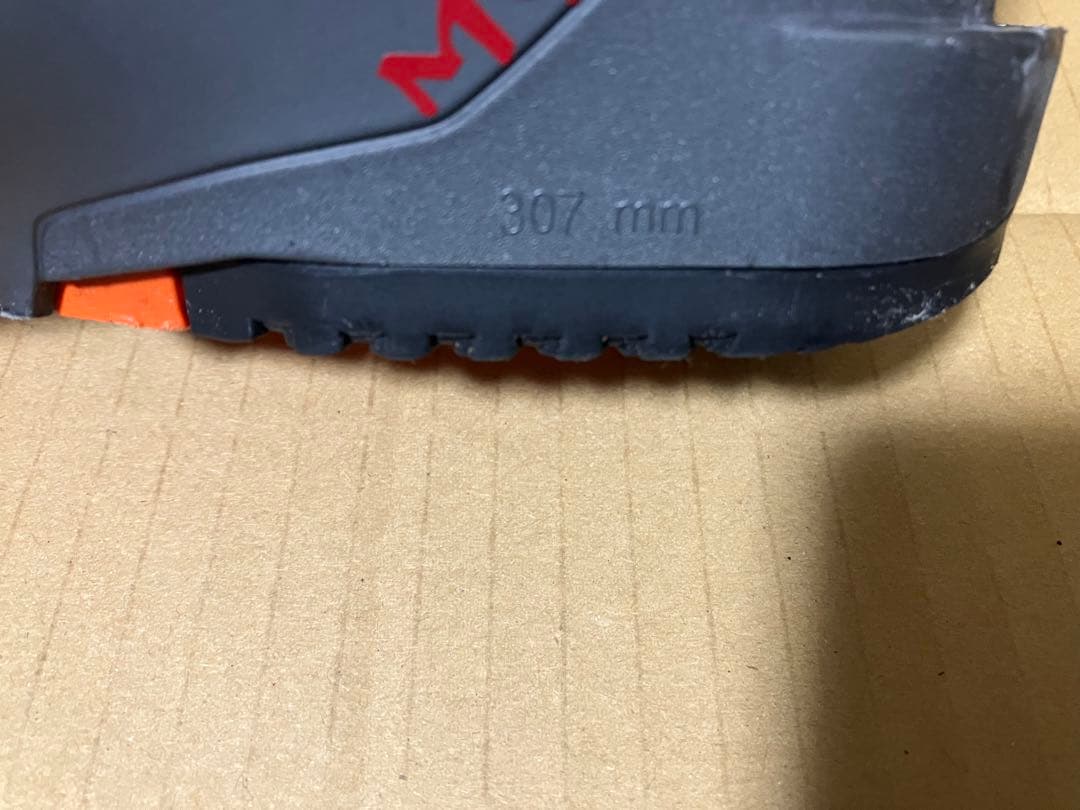 ら*け様 ダルベロ　ルポ　メンズスキーブーツ　26.5