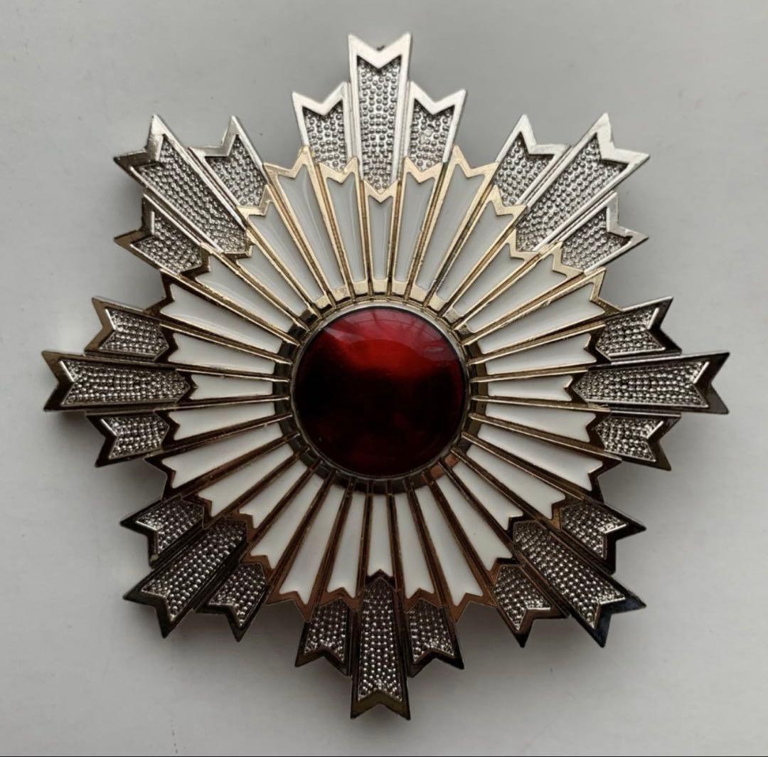 勲二等旭日章 勲章 日本陸海軍 レプリカ 大日本帝国