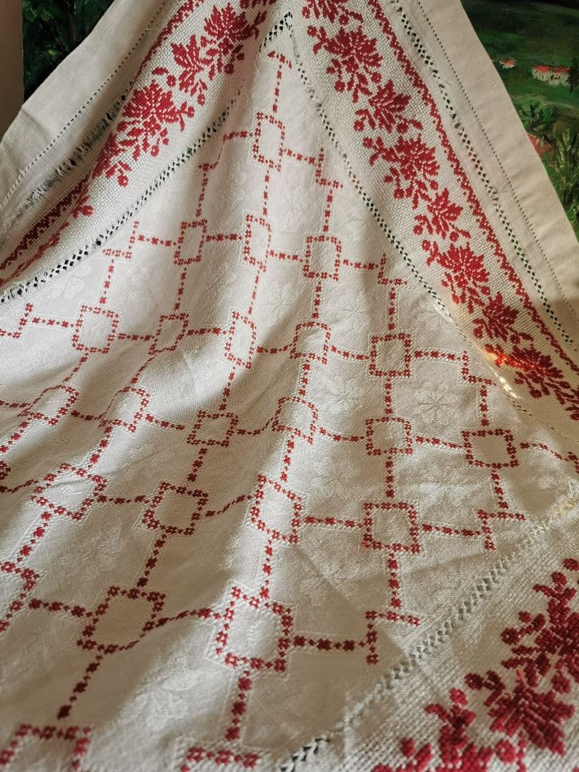 アンティークフランス ダマスク織 四つ葉紋クロス 赤糸小花✙＃刺繍 レッドワーク