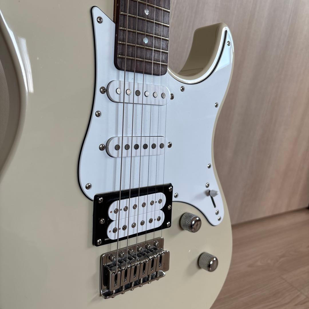 YAMAHA PACIFICA 112V 人気色　美品　ケース＋おまけ付き