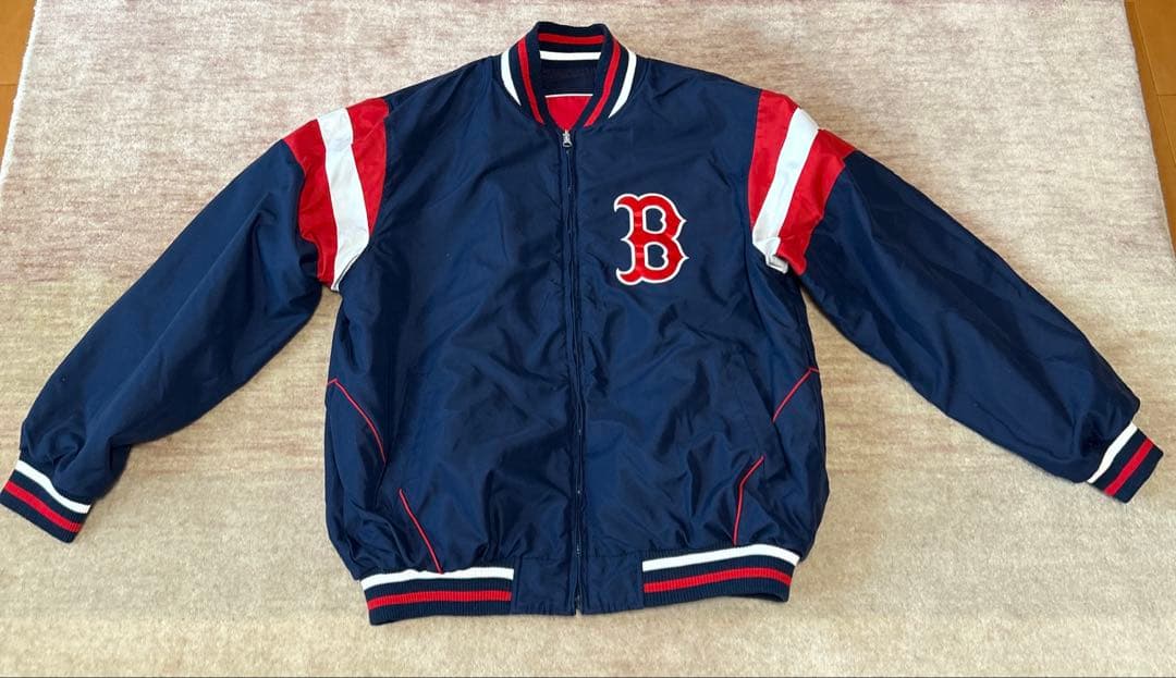 ボストン　レッドソックス　リバーシブル　ジャケット