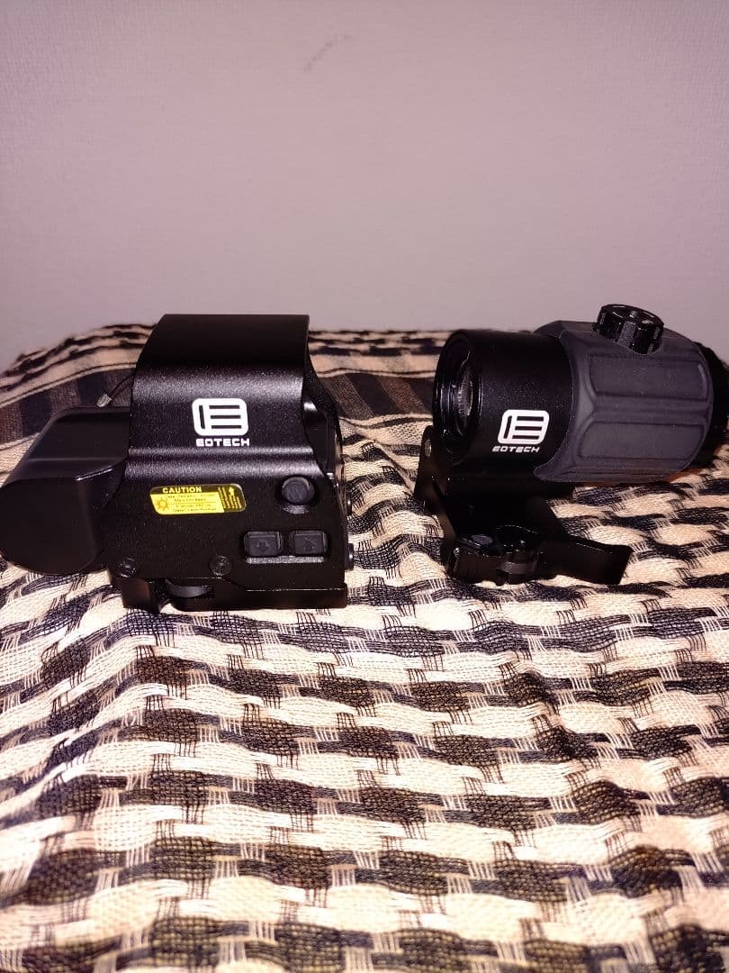 EOTech レプリカホロサイト マグニファイア　RCRA123A充電池付き