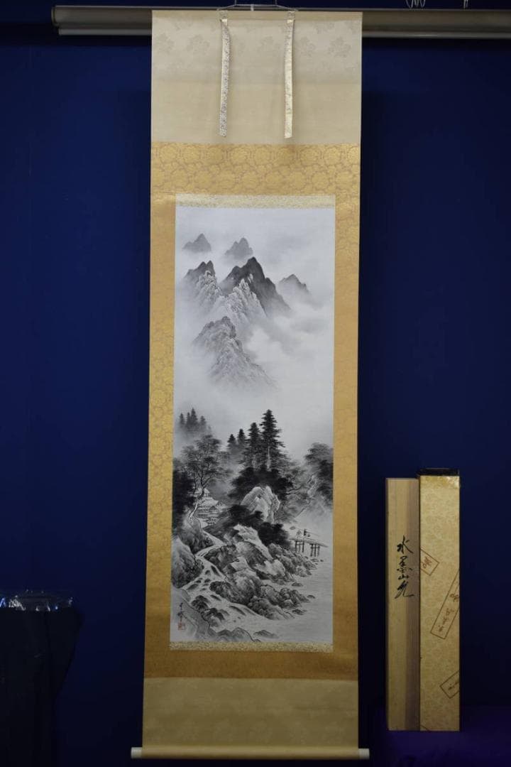 真作/大津日楠/山水釣人図/桐共箱二重箱付/布袋屋掛軸HE-758