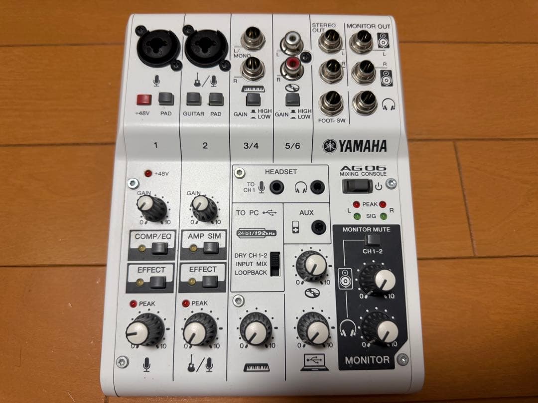 YAMAHA AG06 ミキシングコンソール