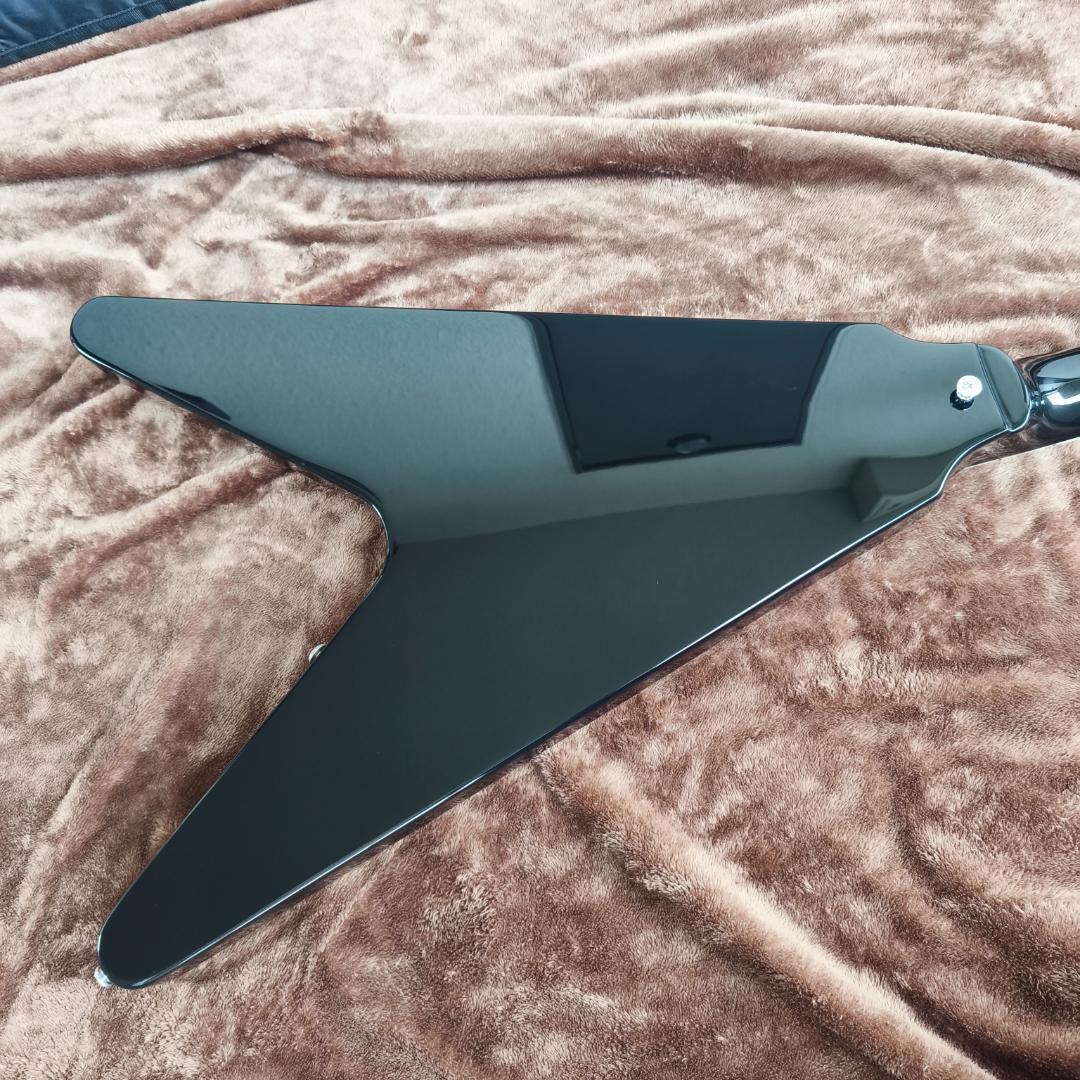 新品同様 EDWARDS E-FV-LTD フライング V flying ギター