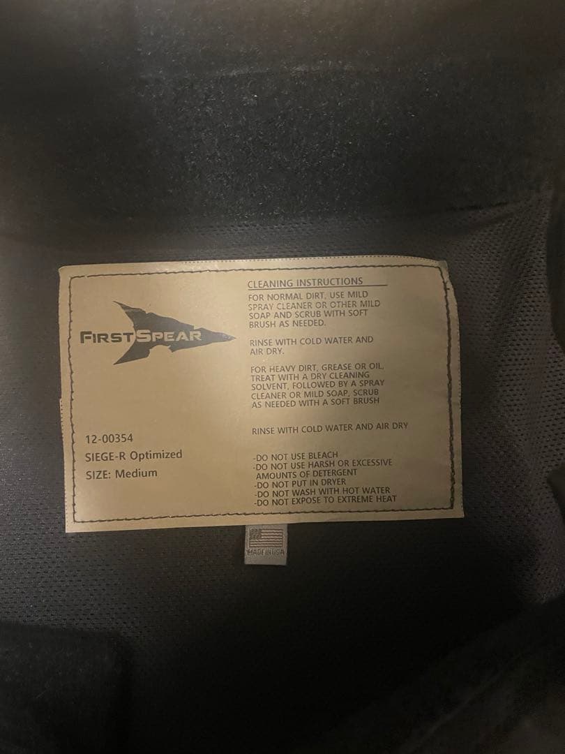 First spear ファーストスピアsiege R シージr Mサイズ実物