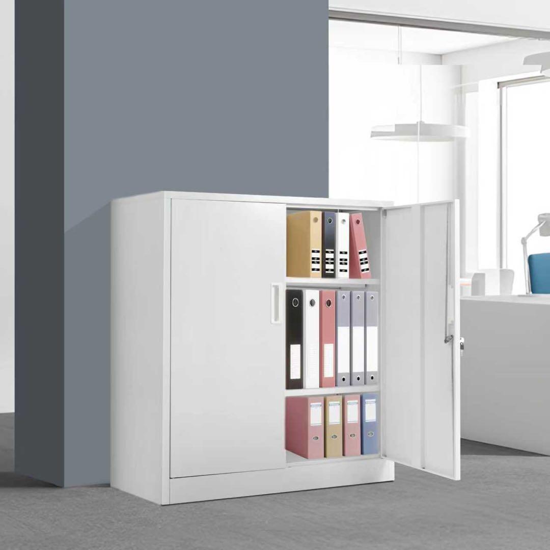 【新品】A4対応 可動棚付き 両開きスチール書庫 業務用