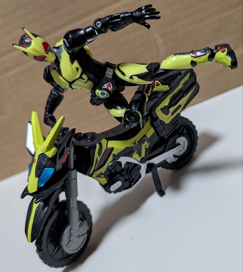 装動　仮面ライダーゼロワン セット