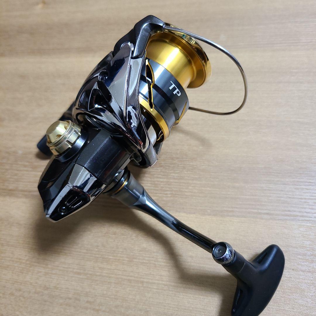 シマノ　20ツインパワーC3000XG