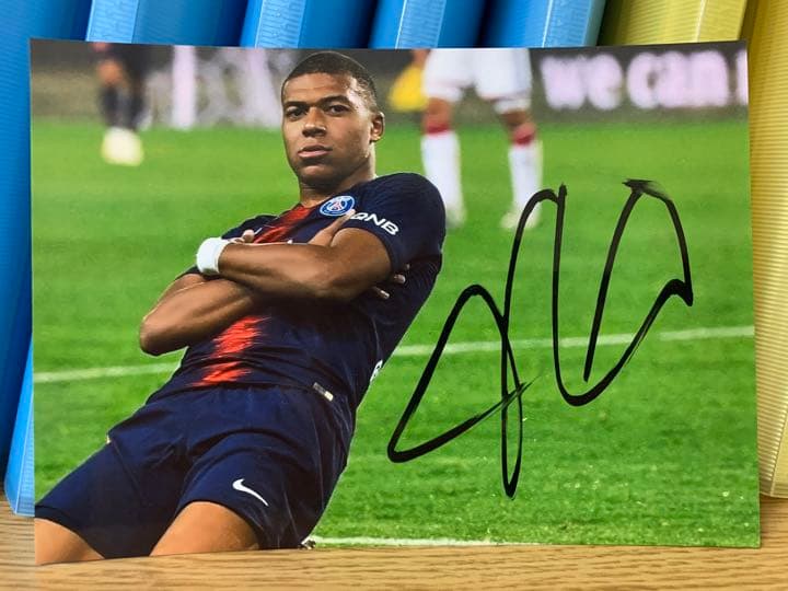 サッカーフランス代表 ムバッペ 直筆サイン入り写真 ワールドカップ エムバペ