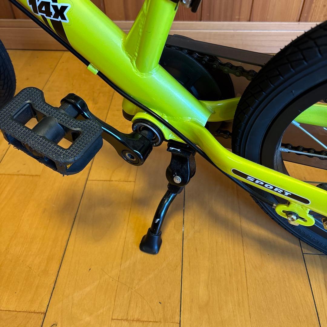 室内保管　STRIDERストライダー　14x ライムイエロー　純正スタンド