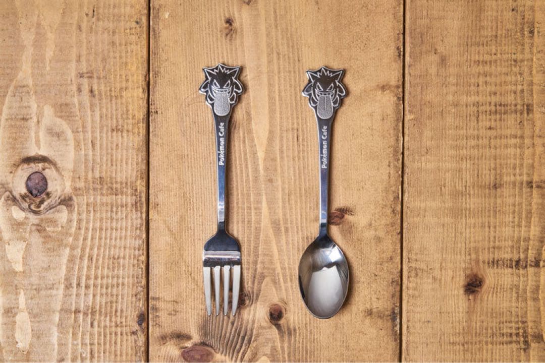 未使用品　ポケモンカフェ限定　ゲンガースープポット、スプーン／フォークセット