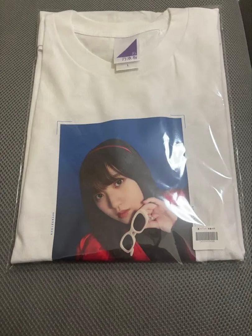 乃木坂46 海邉朱莉 のぎBOX Tシャツ