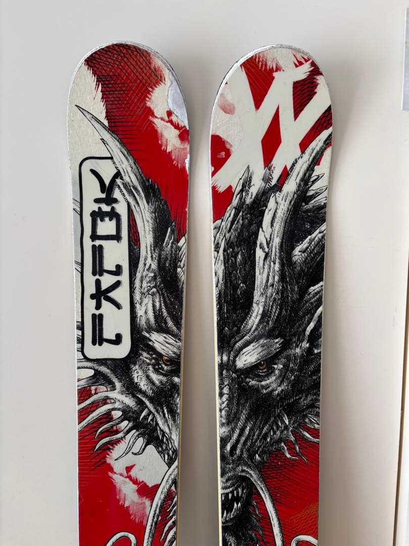 Vintage maniaさん専用　Völklフォルクル　MANTRA184