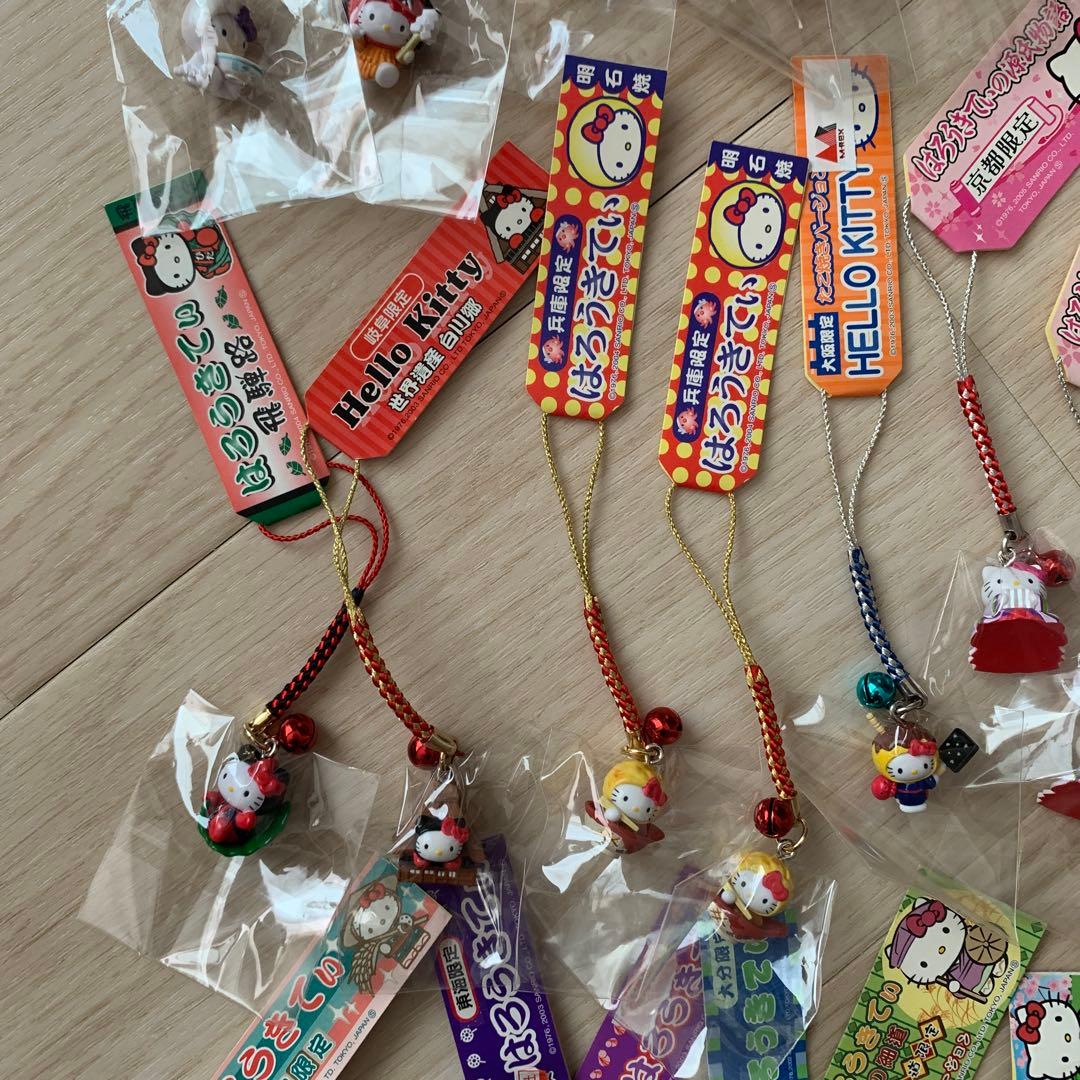 ハローキティご当地ストラップ31個セット