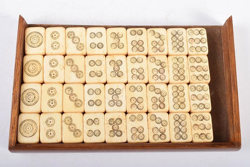 中国　竹嵌　骨牌　背竹牌　麻雀牌　木箱付　D　8693