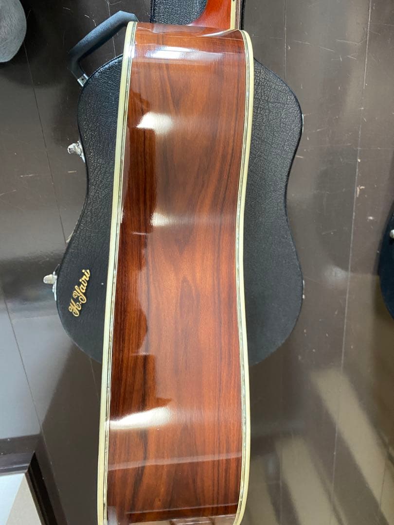 アコースティックギター　k.yairi