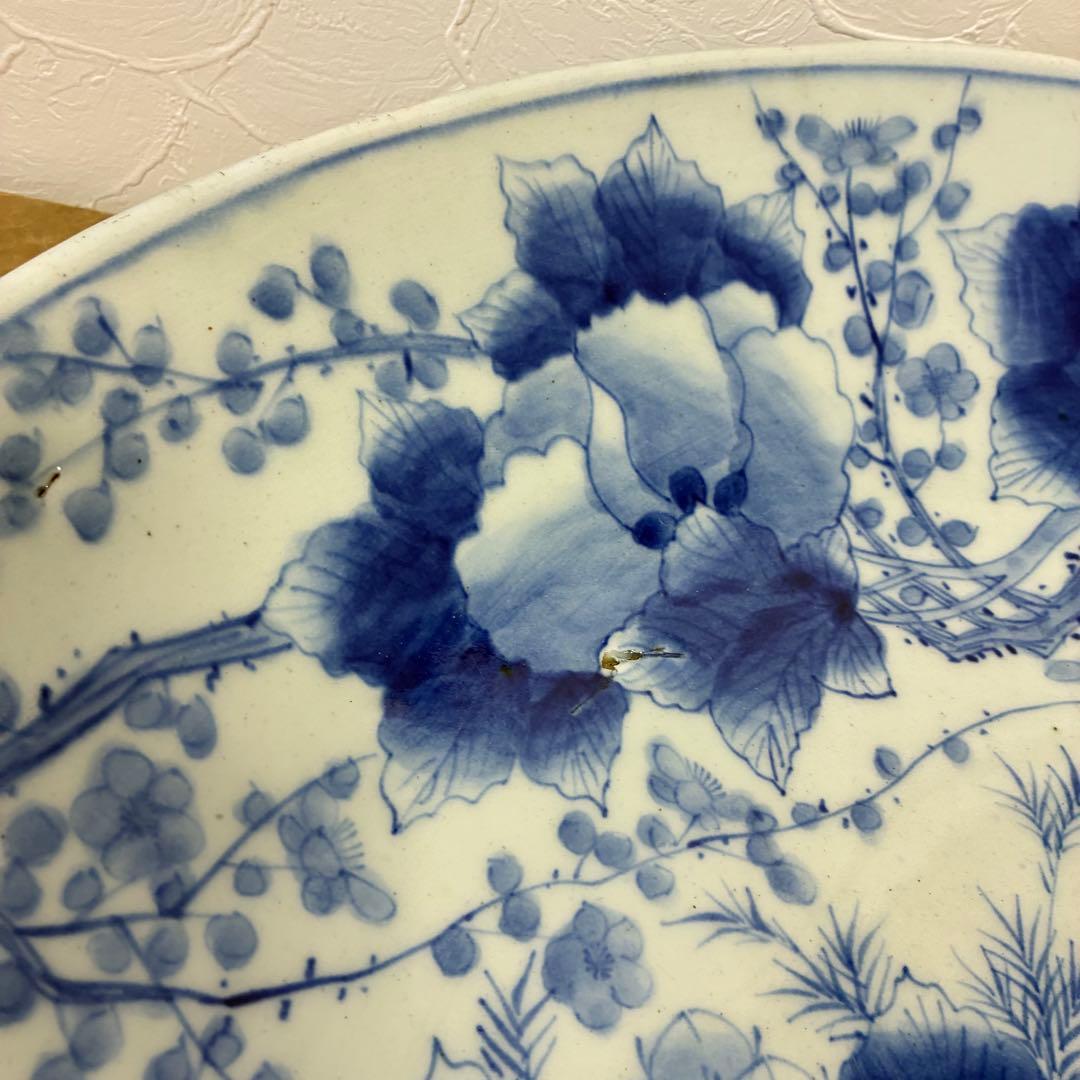 染付大皿　花鳥文様　約54cm（一尺8寸）　藍青色　磁器皿　時代物
