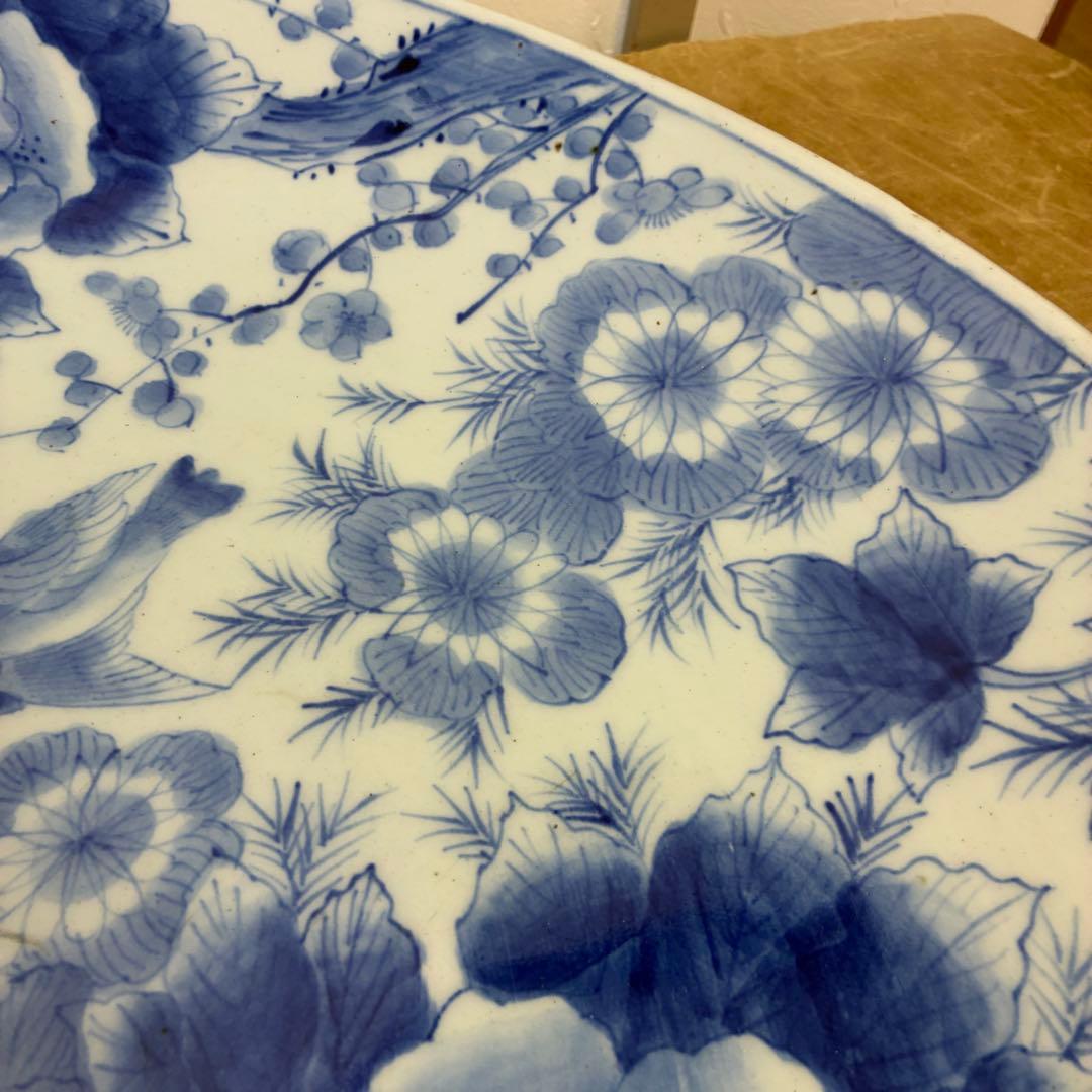 染付大皿　花鳥文様　約54cm（一尺8寸）　藍青色　磁器皿　時代物